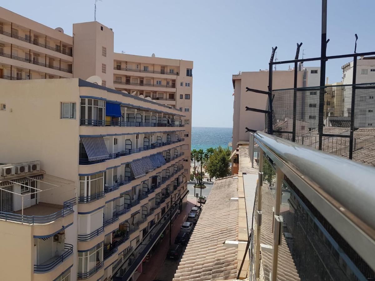 Atico Centrico, 50M De La Playa, Vista Al Mar, Wifi Fibra, Gran Terraza Apartment Calpe Luaran gambar