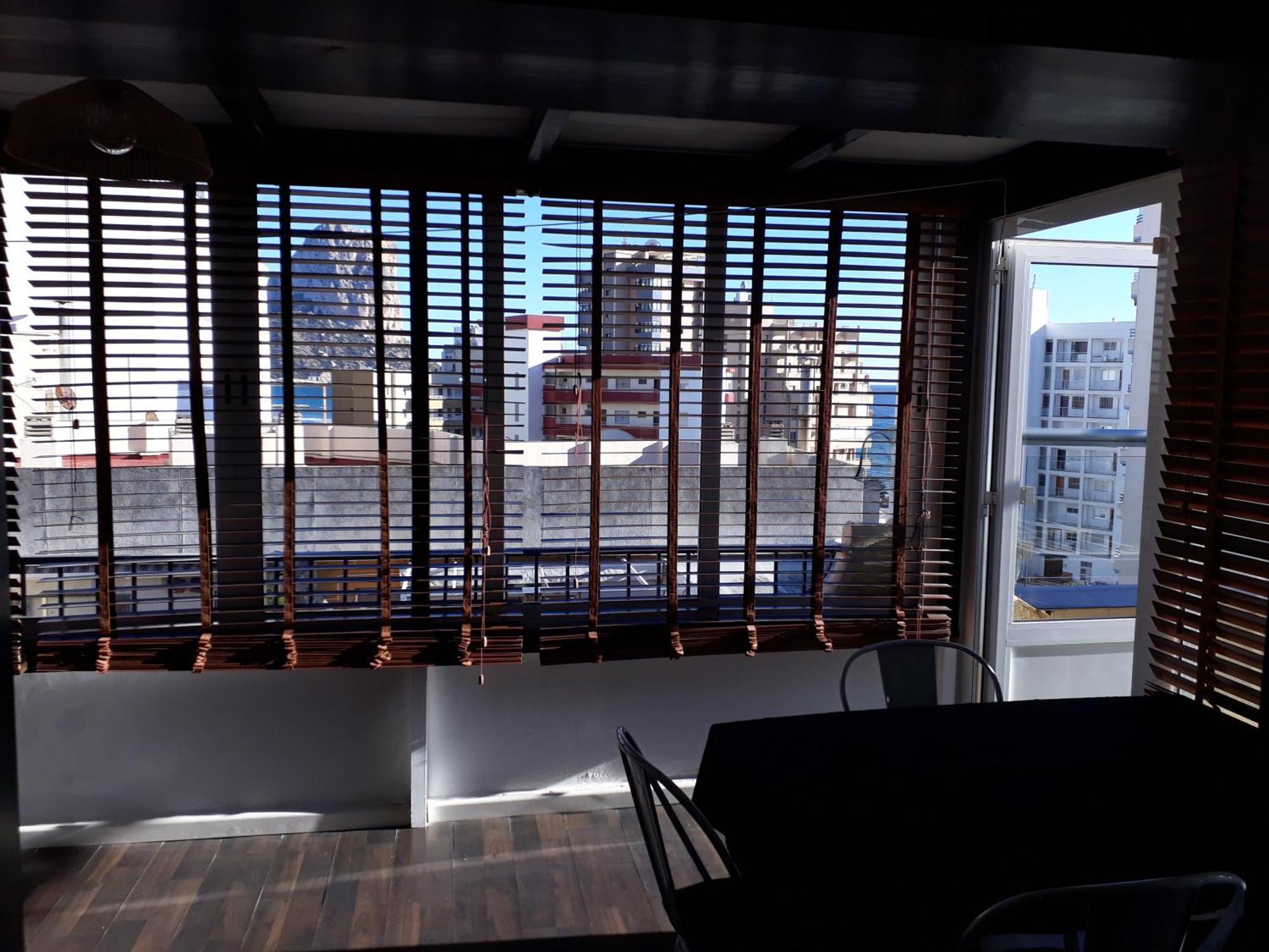 Atico Centrico, 50M De La Playa, Vista Al Mar, Wifi Fibra, Gran Terraza Apartment Calpe Luaran gambar